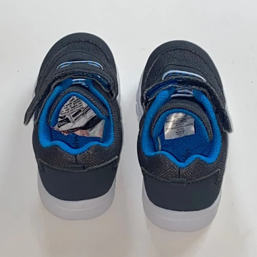 10/$50 Koala Kids Boy Gray & Blue Shoes Size 7
